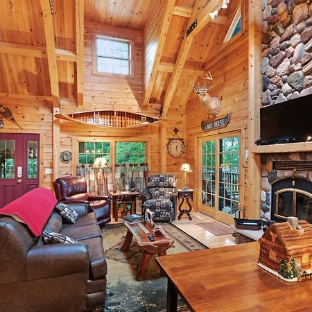 The Lodge On Booth Lake - 2 Bed 2 Bath Vacation Home In Minocqua Lac Du Flambeau المظهر الخارجي الصورة